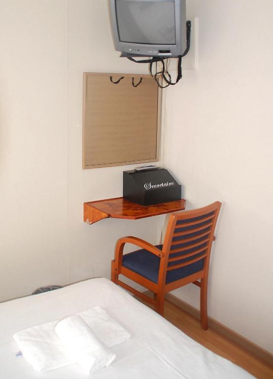 Budget Hostel Bargain Toko أمستردام الغرفة الصورة